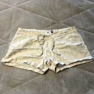 Yellow/Tan shorts with flower print, Old Navy, Size Small